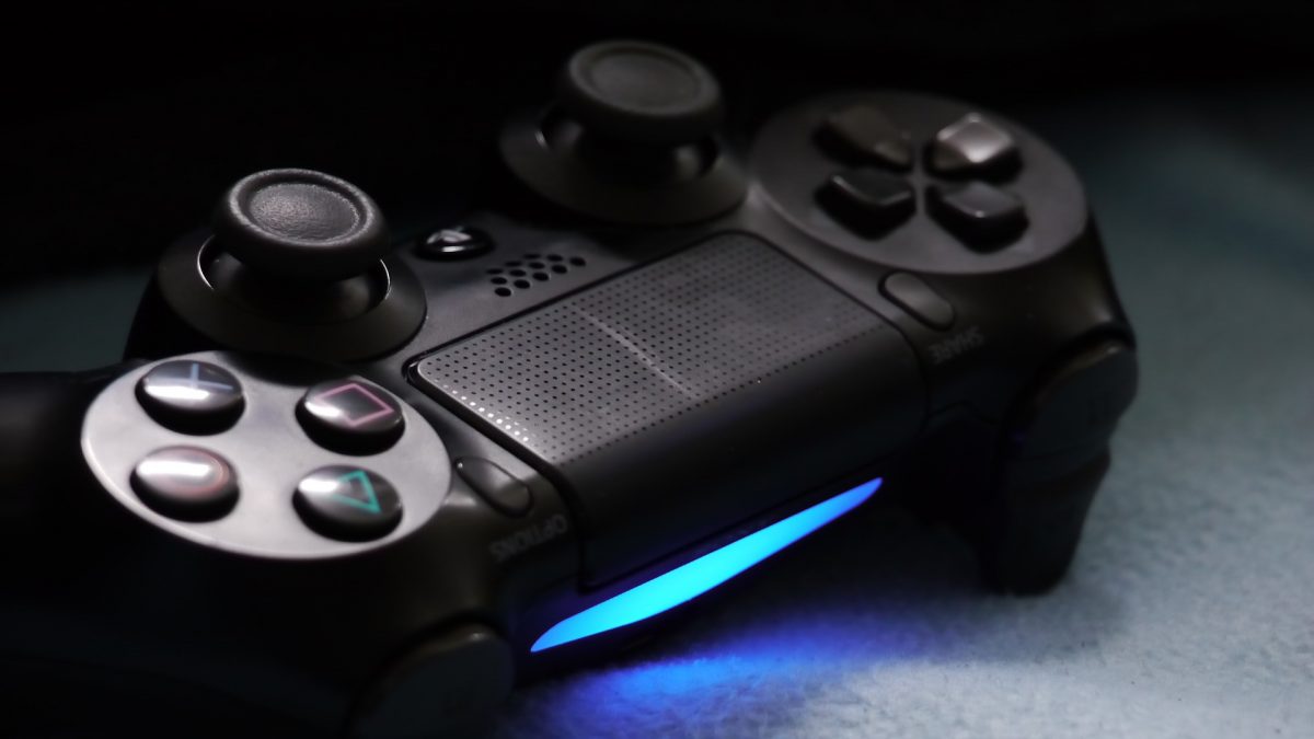 PS4 Controller Flashing White