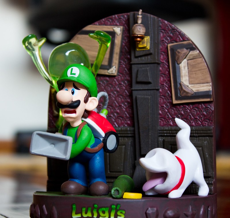 nintendo switch luigi's mansion 4