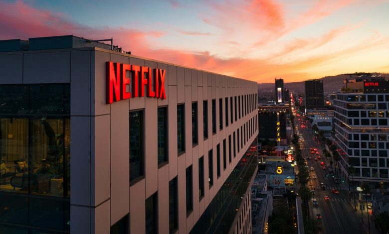 Netflix-Building-Office