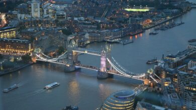 tower bridge of london